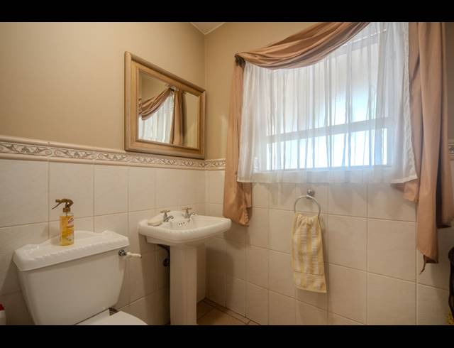 3 BEDROOM TOWNHOUSE FOR SALE IN BRUMA